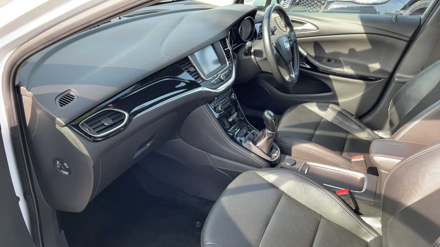 Used Vauxhall Astra 2016 for sale - 77996220: Photo 13