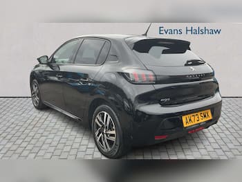 Used Peugeot 208 2023 for sale - 79864410: Photo