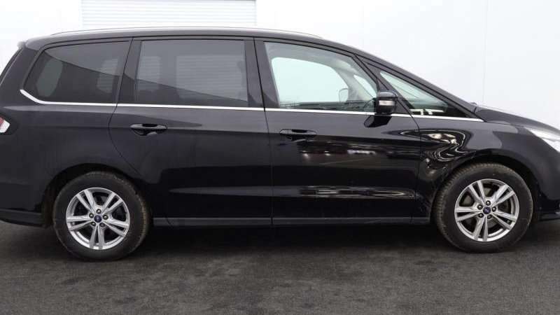 Used Ford Galaxy 2022 for sale - 76156163: Photo 3
