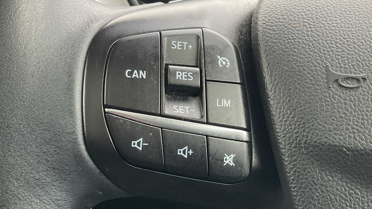 Used Ford Focus 2022 for sale - 76564421: Photo 13