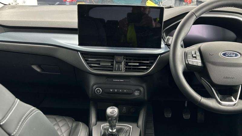 Used Ford Focus 2022 for sale - 76564421: Photo 6