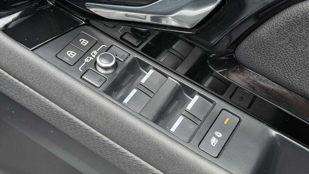 Used Land Rover Range Rover Evoque 2021 for sale - 77795599: Photo 11
