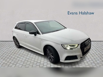 Used Audi A3 2018 for sale - 77281952: Photo