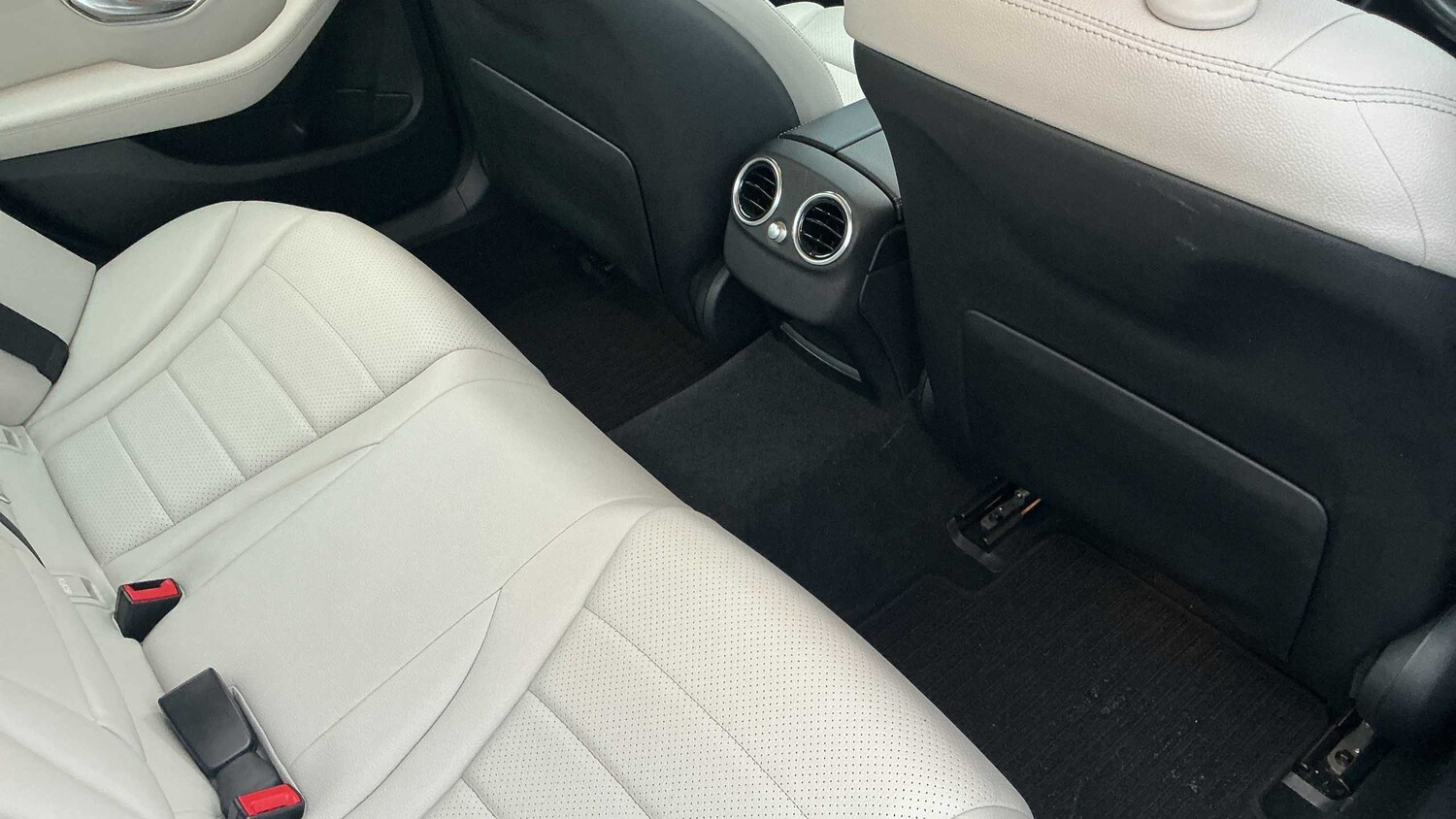 Used Mercedes-Benz C Class 2016 for sale - 77526816: Photo 12