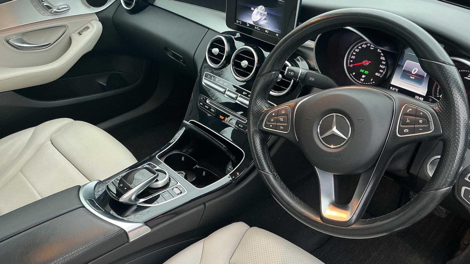 Used Mercedes-Benz C Class 2016 for sale - 77526816: Photo 8