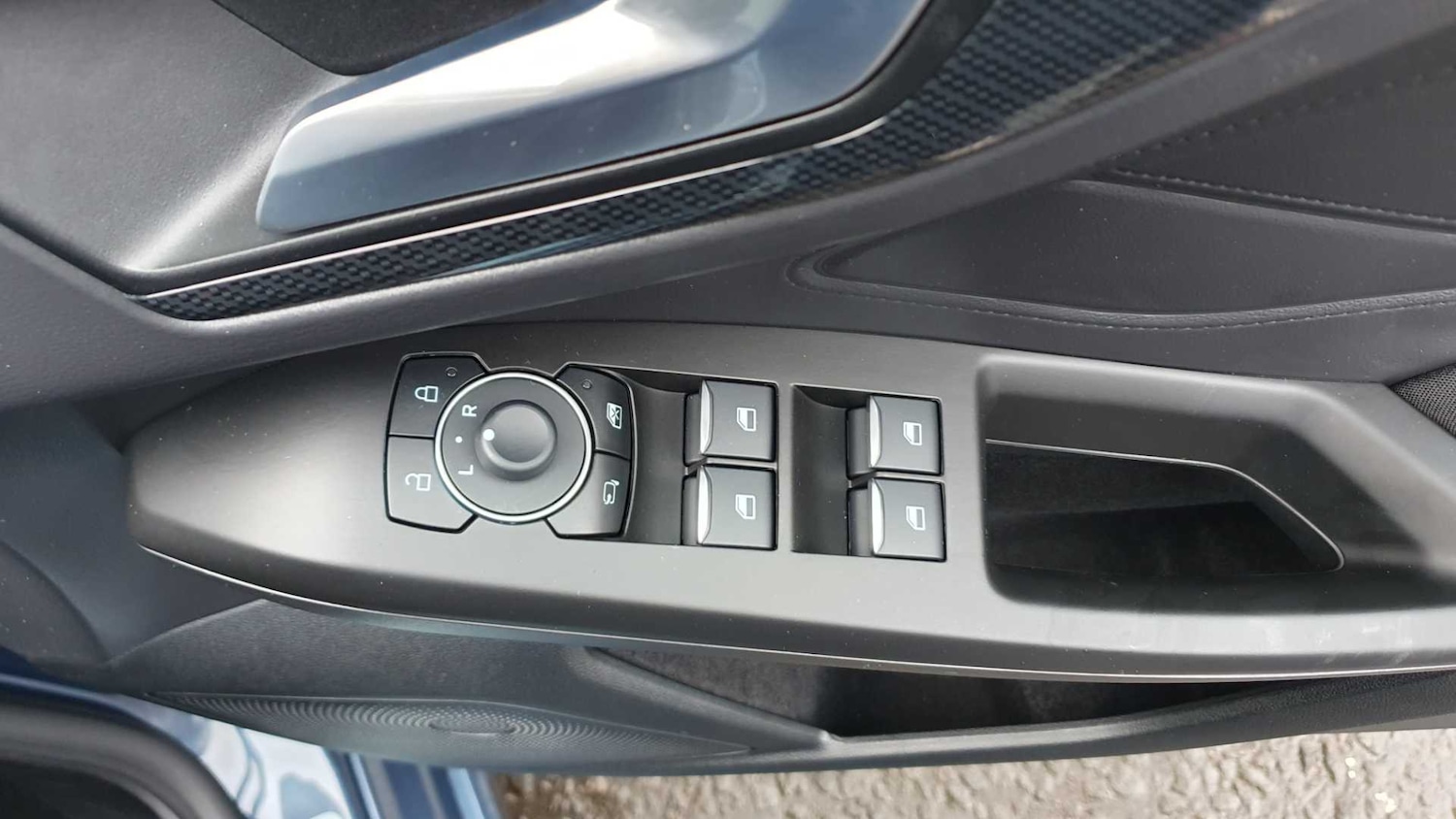 Vehicle 32