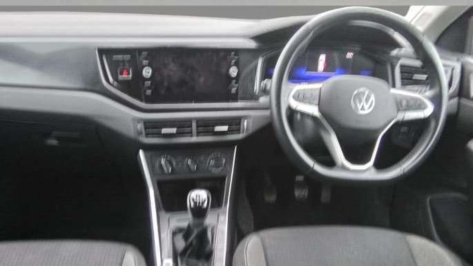 Used Volkswagen Polo 2024 for sale - 76252205: Photo 5