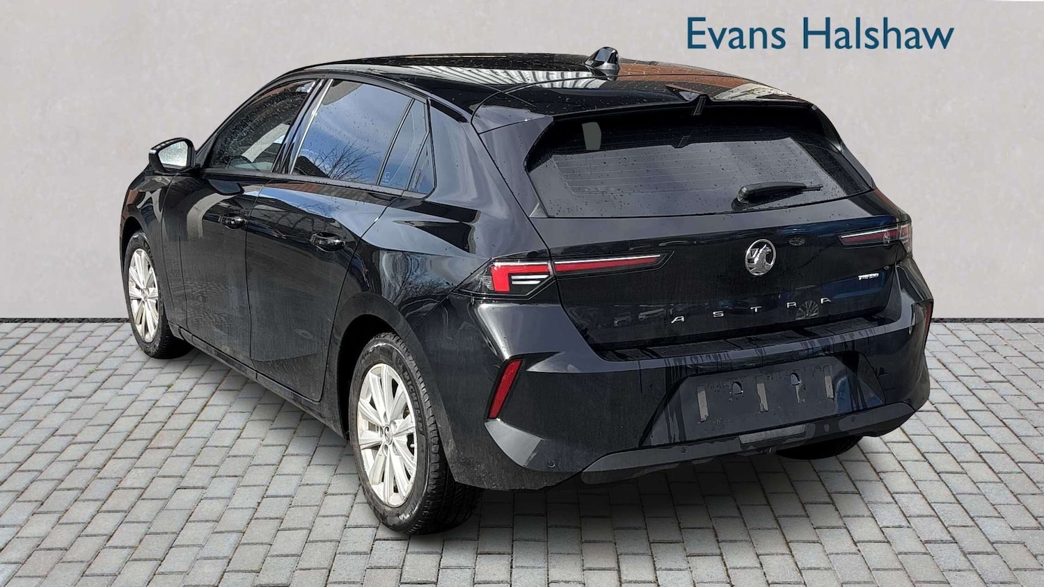 Used Vauxhall Astra 2023 for sale - 77698759: Photo 2