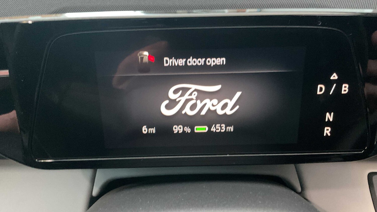 Used Ford Explorer 2025 for sale - 77943001: Photo 10