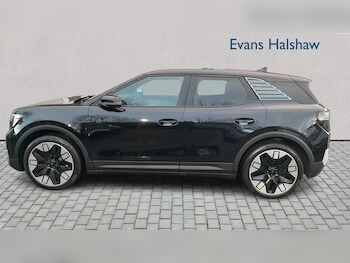 Used Ford Explorer 2025 for sale - 77943001: Photo