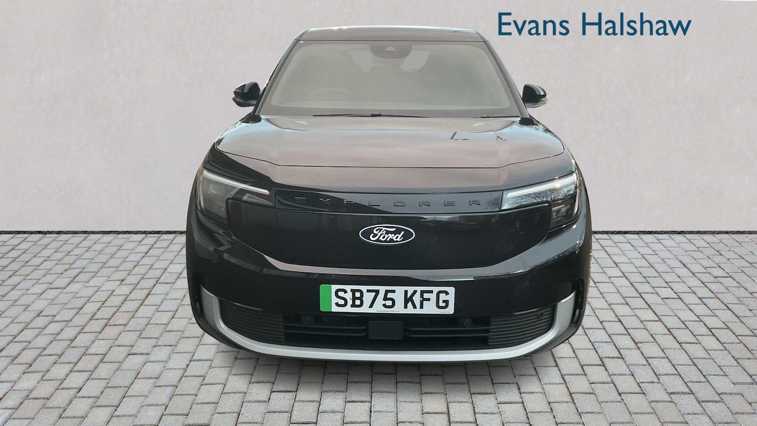 Used Ford Explorer 2025 for sale - 77943001: Photo 4