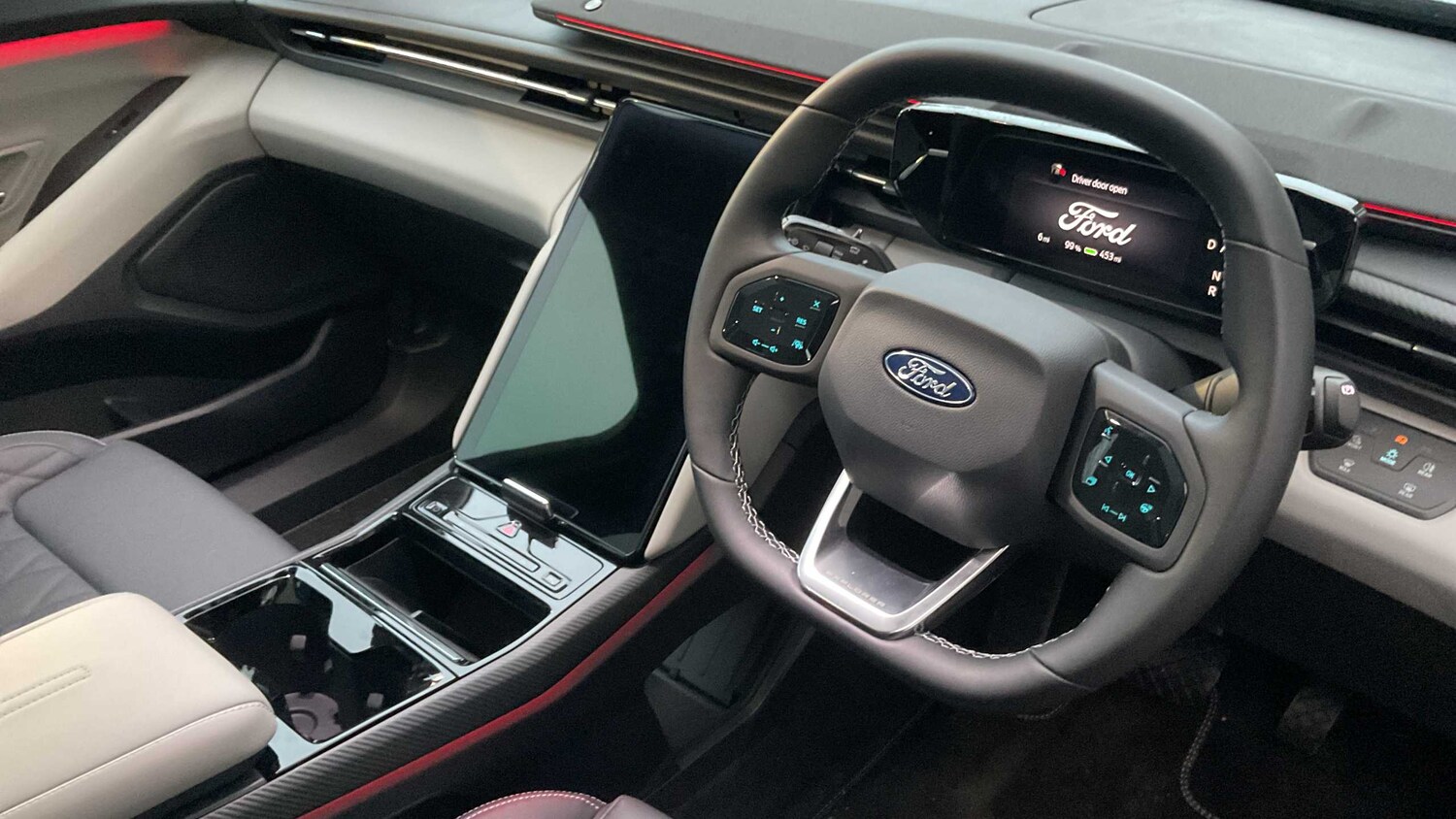 Used Ford Explorer 2025 for sale - 77943001: Photo 8