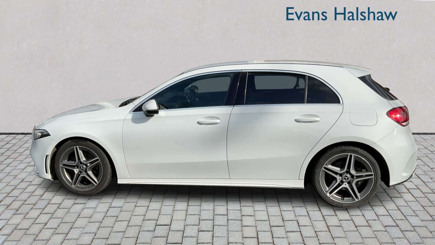 Used Mercedes-Benz A-Class 2019 for sale - 77913658: Photo 3