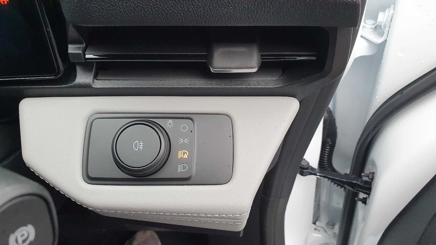Vehicle 32