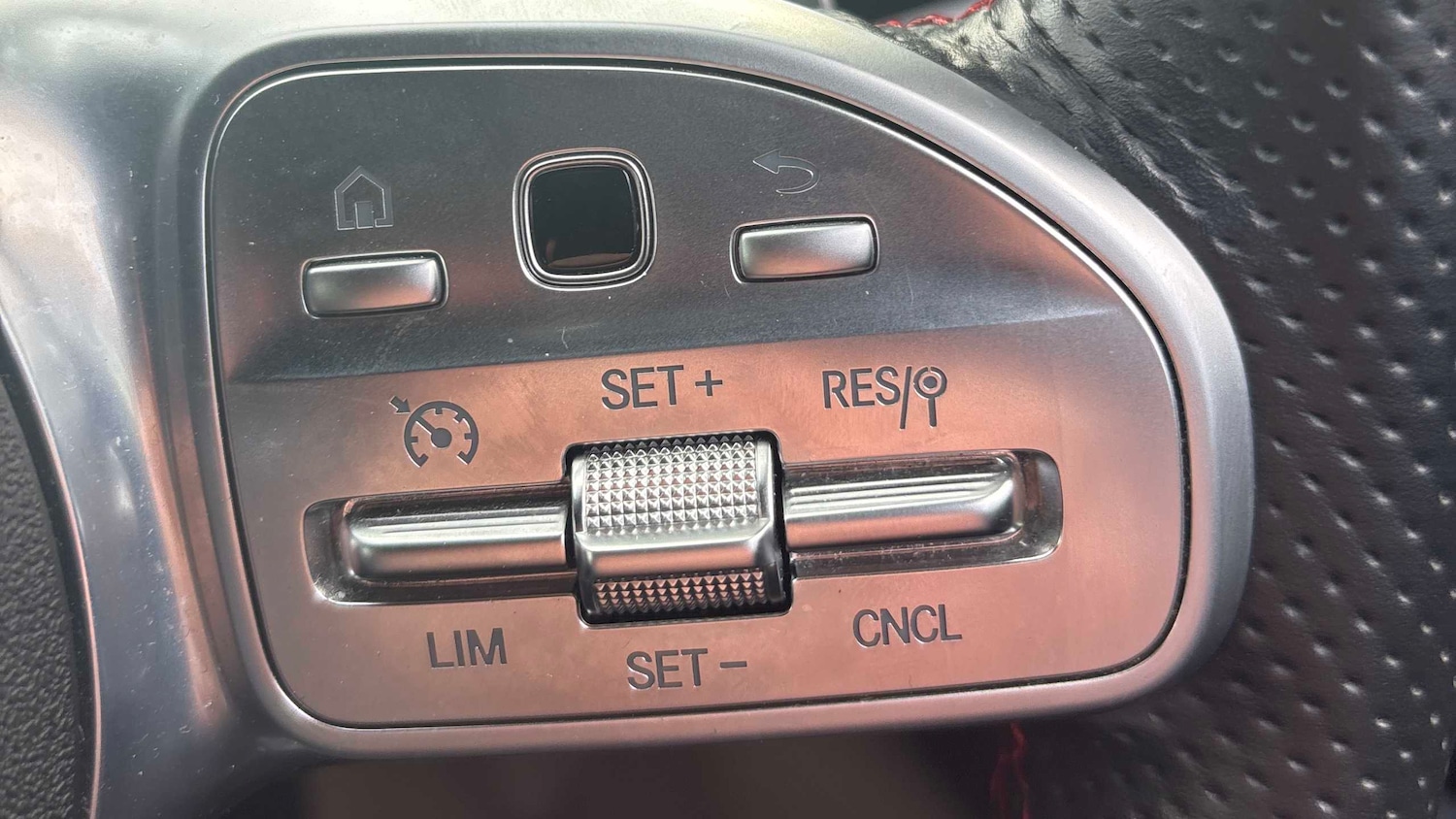 Used Mercedes-Benz A-Class 2020 for sale - 77347988: Photo 29