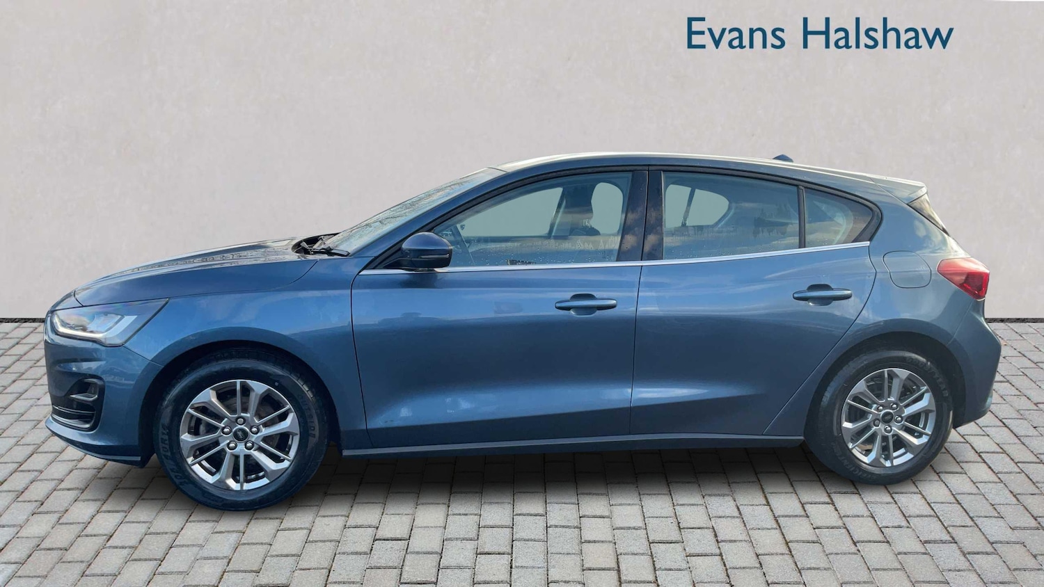 Used Ford Focus 2023 for sale - 77414846: Photo 3