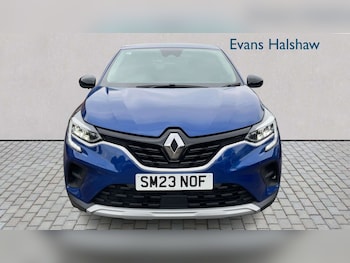 Used Renault Captur 2023 for sale - 79326458: Photo