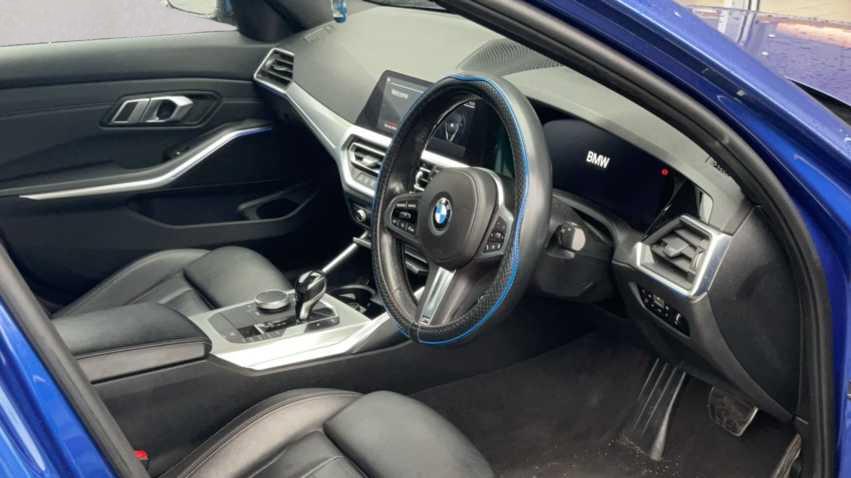 Used BMW 3 Series 2021 for sale - 76902282: Photo 6