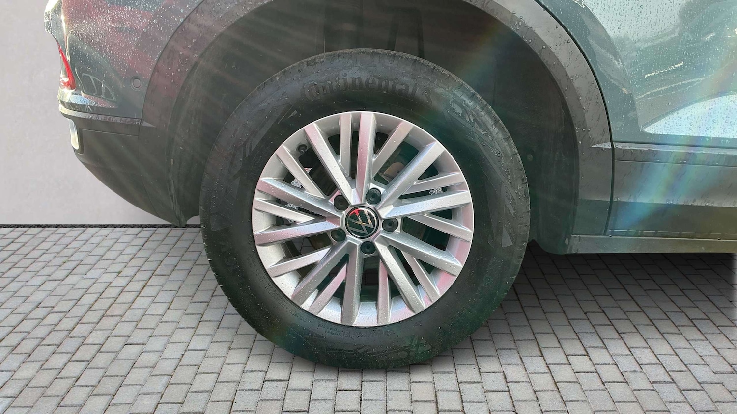 Used Volkswagen T-Roc 2023 for sale - 77648994: Photo 6