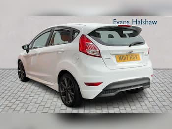 Used Ford Fiesta 2017 for sale - 79758596: Photo