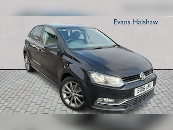 Used Volkswagen Polo 2016 for sale - 77756596: Photo