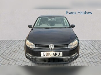 Used Volkswagen Polo 2016 for sale - 77756596: Photo