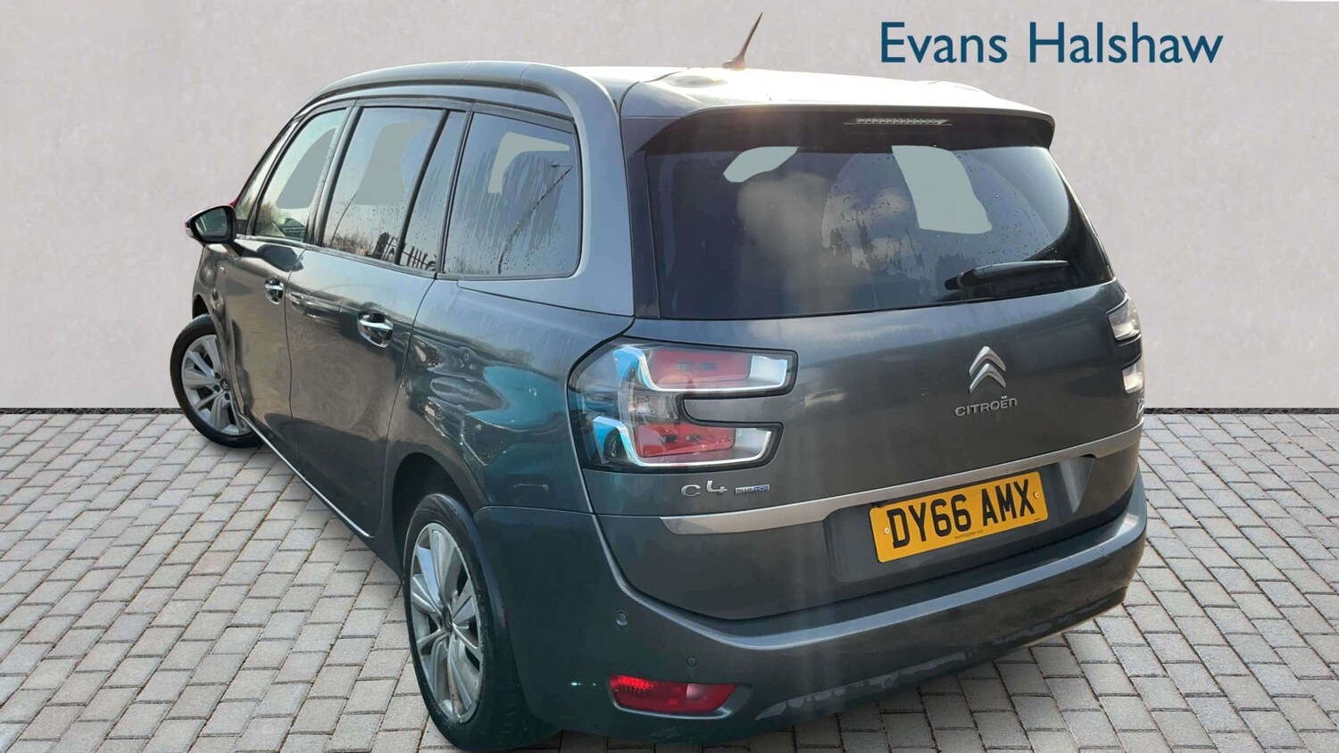 Used Citroen Grand C4 Picasso 2016 for sale - 77756601: Photo 2