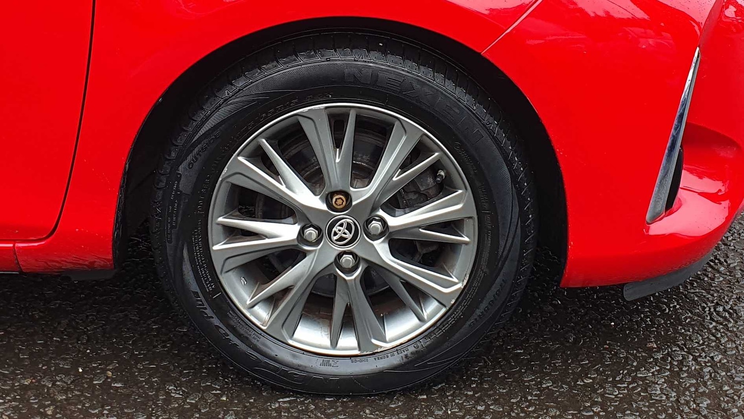 Used Toyota Yaris 2018 for sale - 77147295: Photo 9