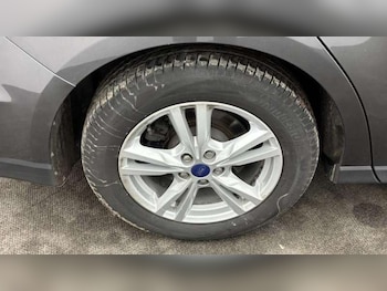 Used Ford Galaxy 2023 for sale - 79051566: Photo
