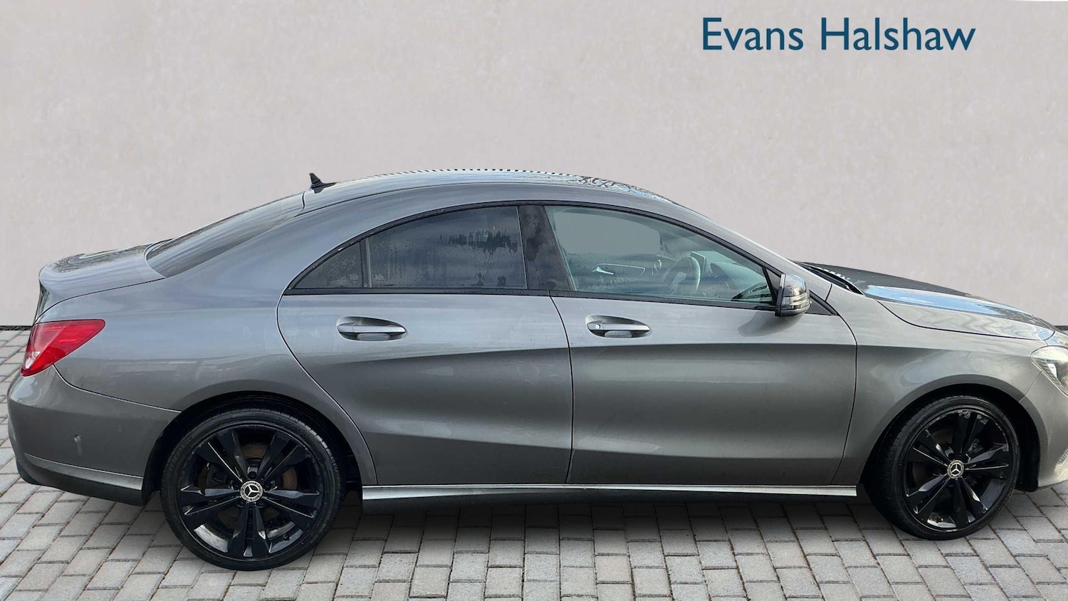 Used Mercedes-Benz CLA for sale - 77414687: Photo 2