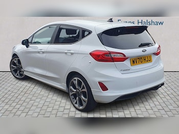 Used Ford Fiesta 2020 for sale - 76125752: Photo 2