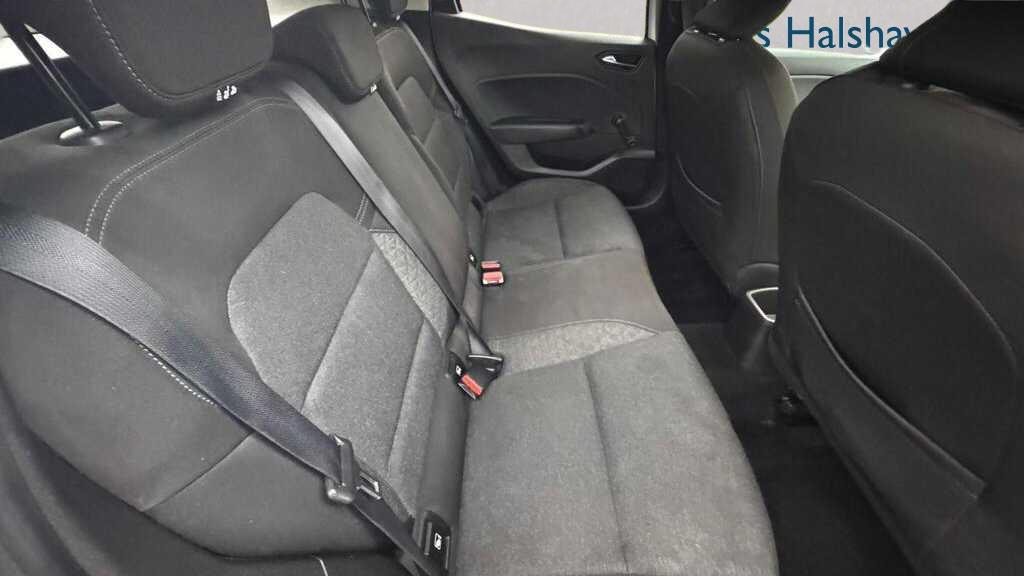 Used Renault Clio 2020 for sale - 76576021: Photo 17