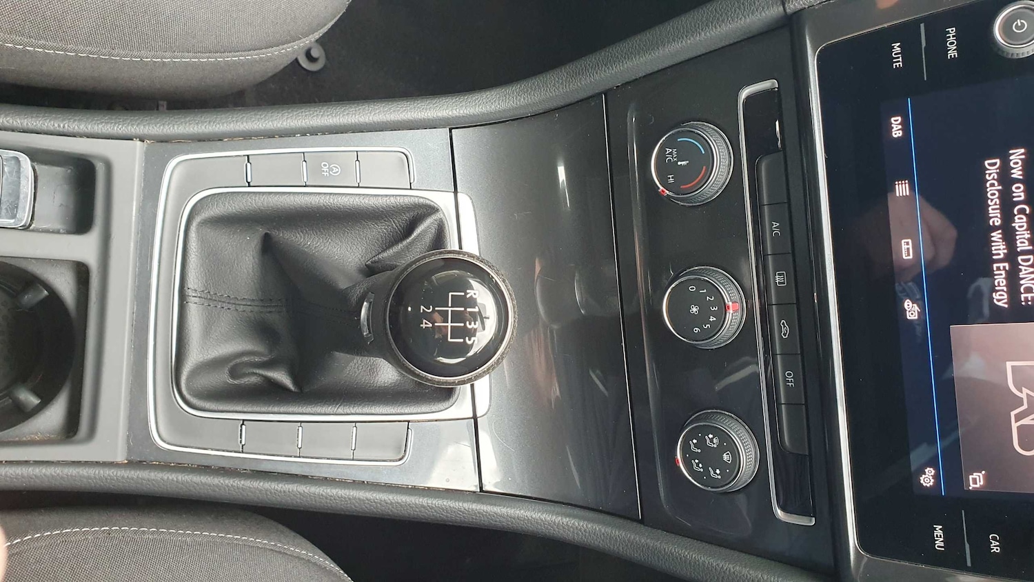 Used Volkswagen Golf 2018 for sale - 75841528: Photo 19