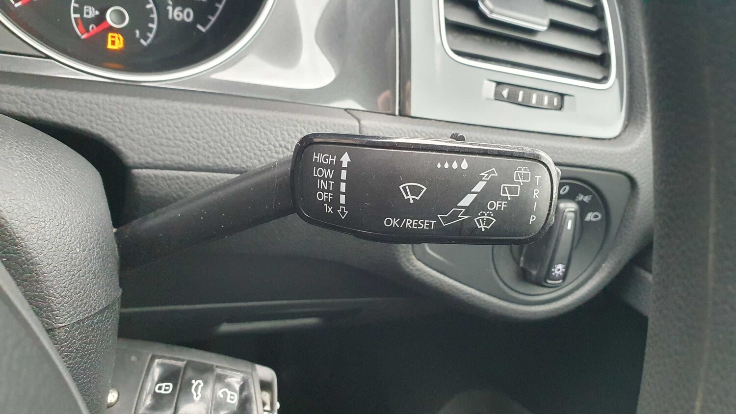 Used Volkswagen Golf 2018 for sale - 75841528: Photo 29