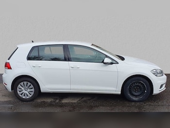 Used Volkswagen Golf 2018 for sale - 75841528: Photo