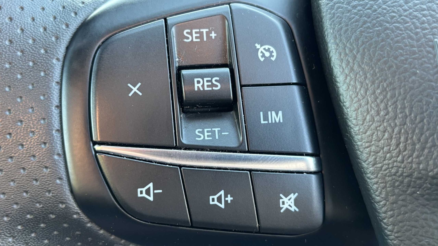 Used Ford Kuga 2022 for sale - 77044047: Photo 12