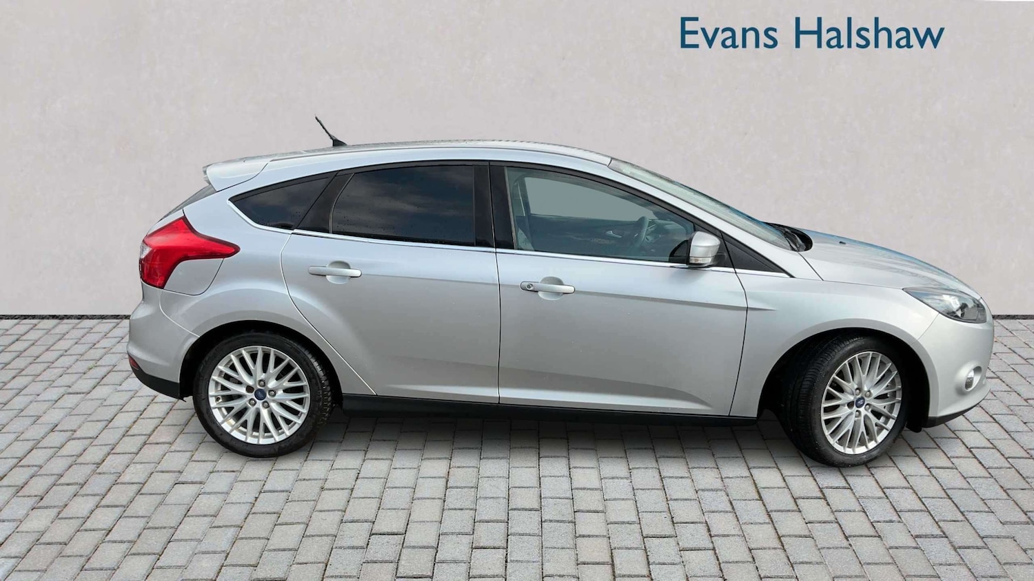 Used Ford Focus 2012 for sale - 77756574: Photo 3