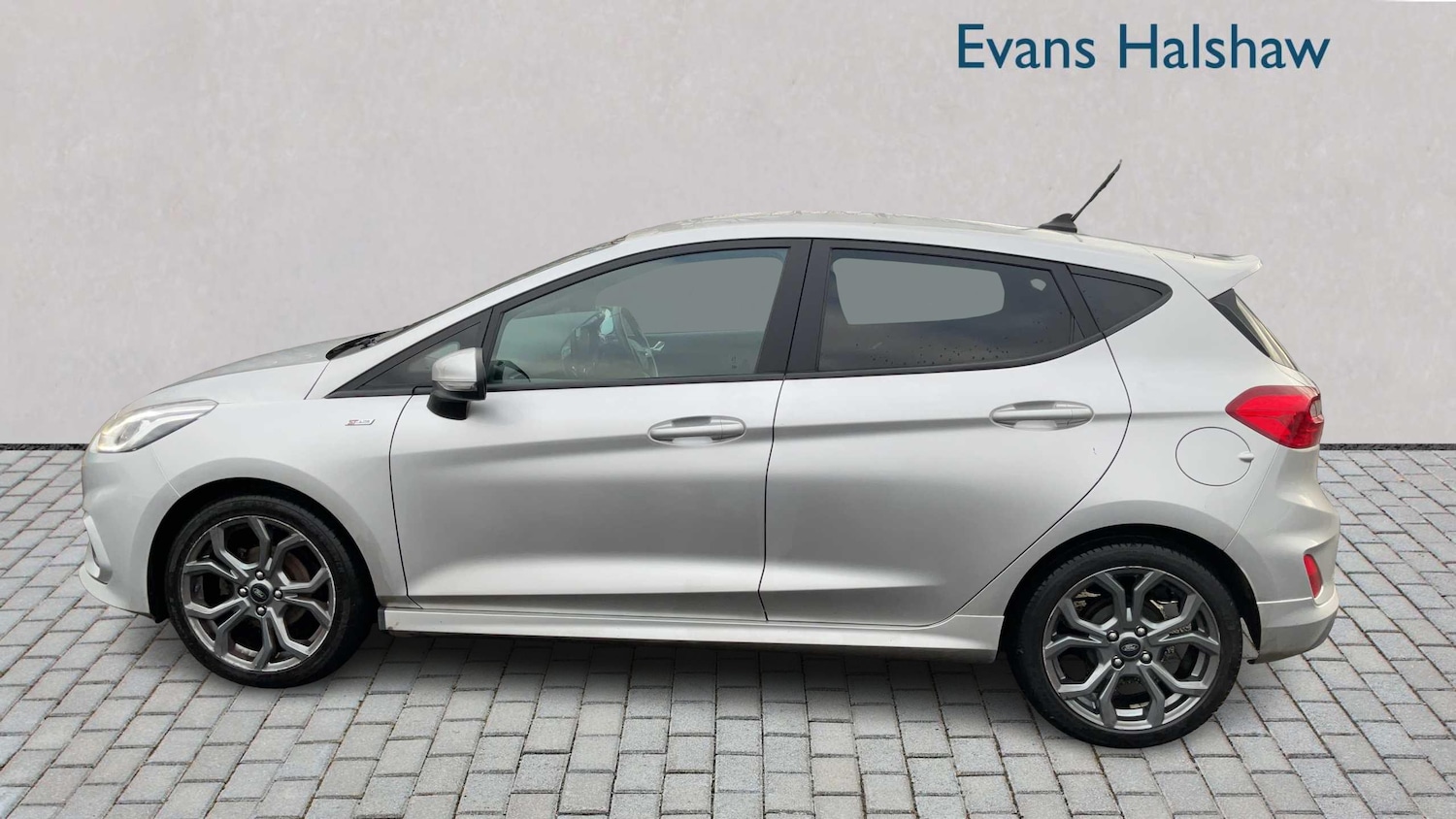 Used Ford Fiesta 2020 for sale - 77270328: Photo 3