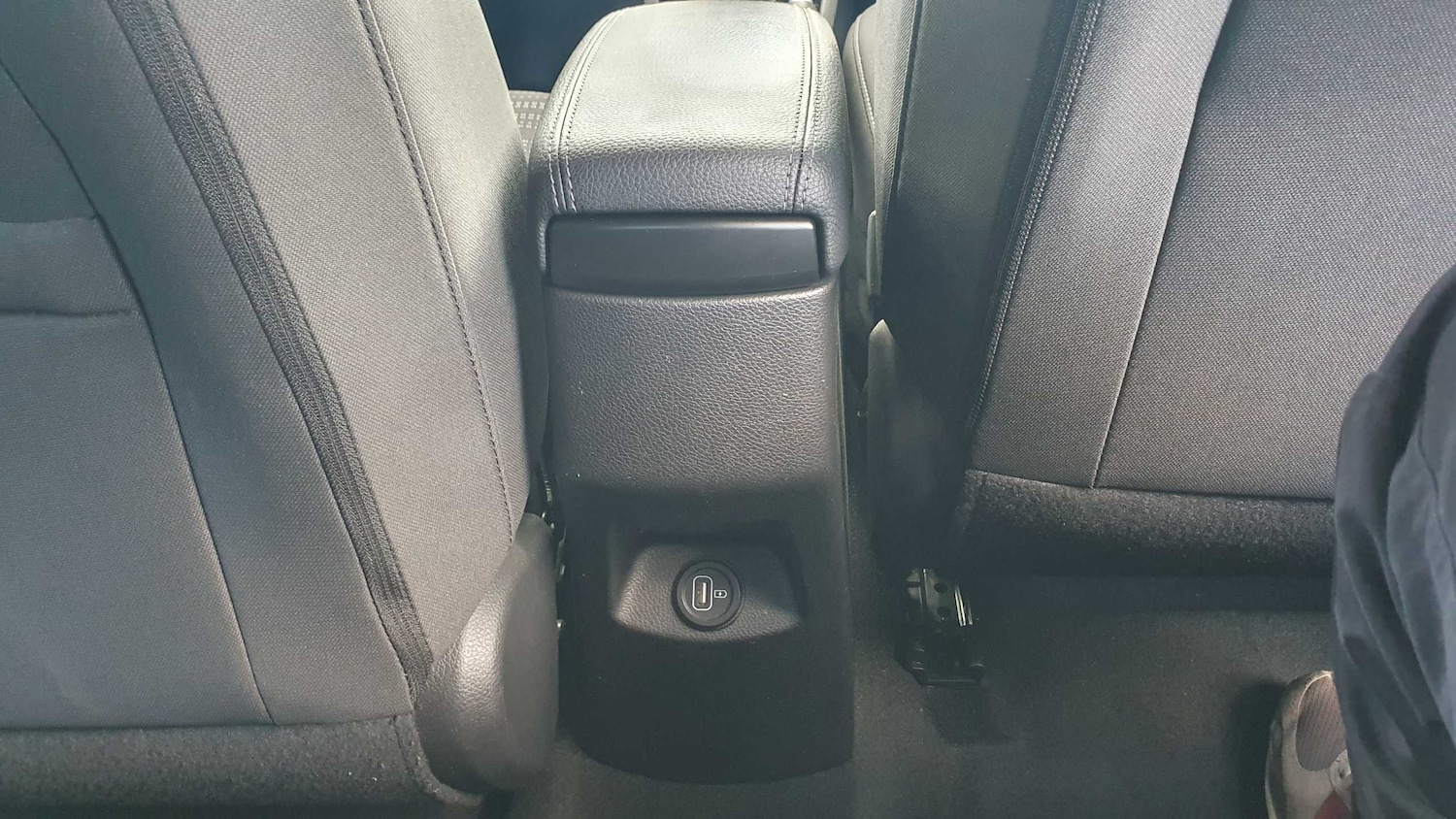 Used Kia Stonic 2022 for sale - 75951410: Photo 13