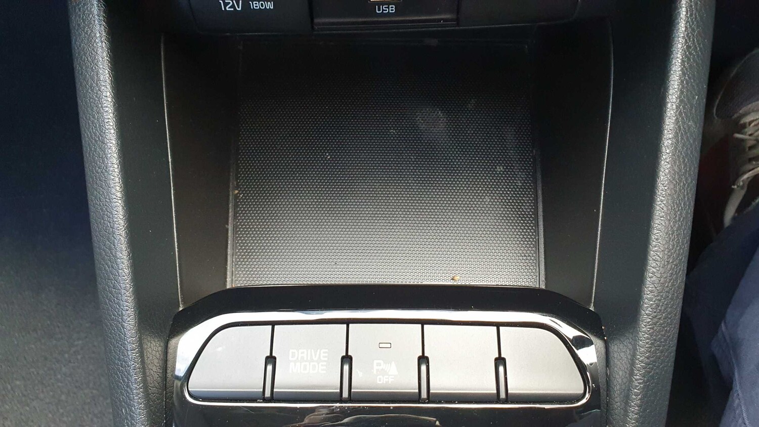 Used Kia Stonic 2022 for sale - 75951410: Photo 20