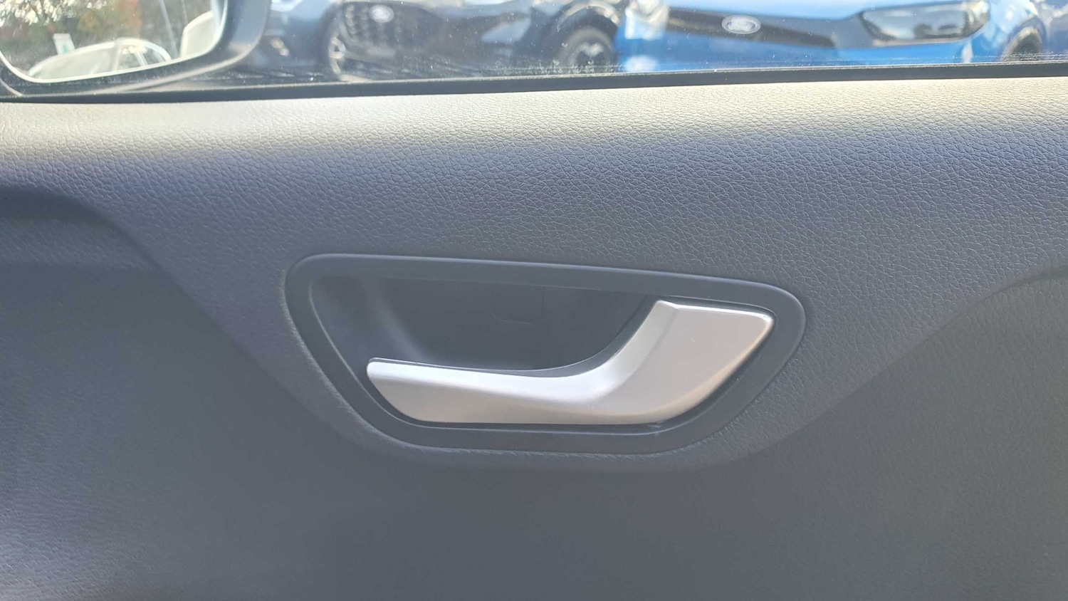 Used Kia Stonic 2022 for sale - 75951410: Photo 32