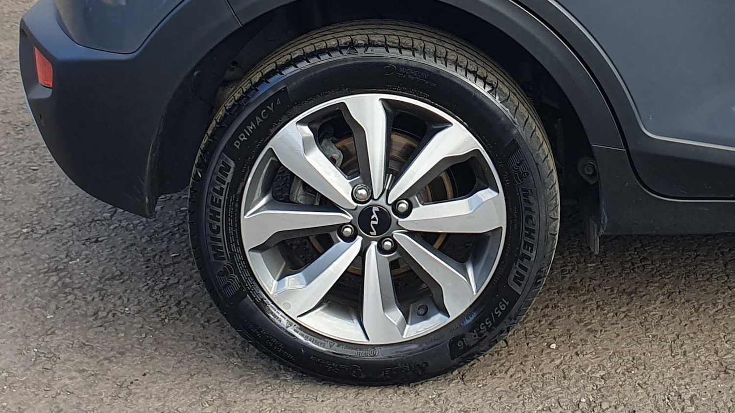 Used Kia Stonic 2022 for sale - 75951410: Photo 8