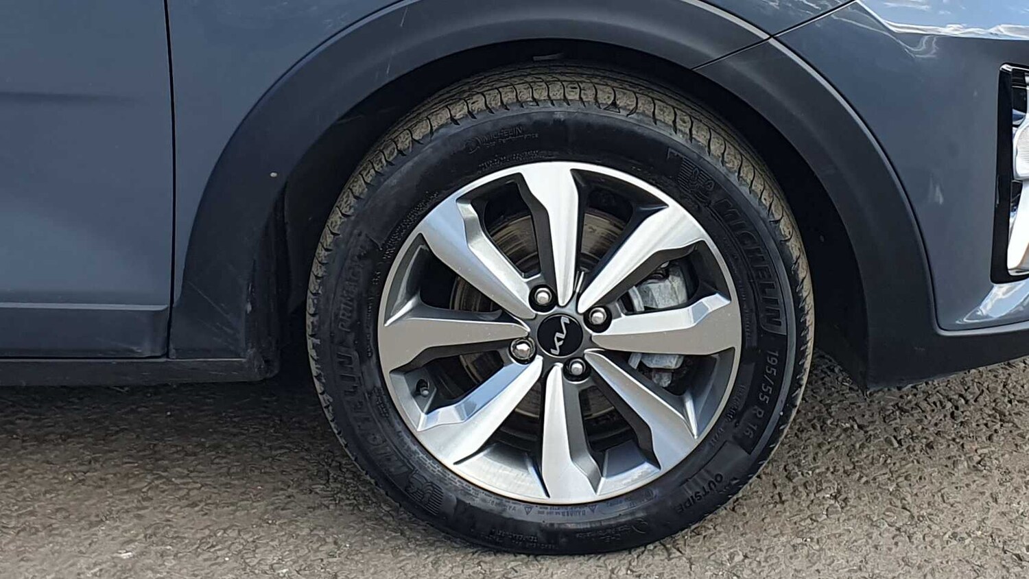 Used Kia Stonic 2022 for sale - 75951410: Photo 9