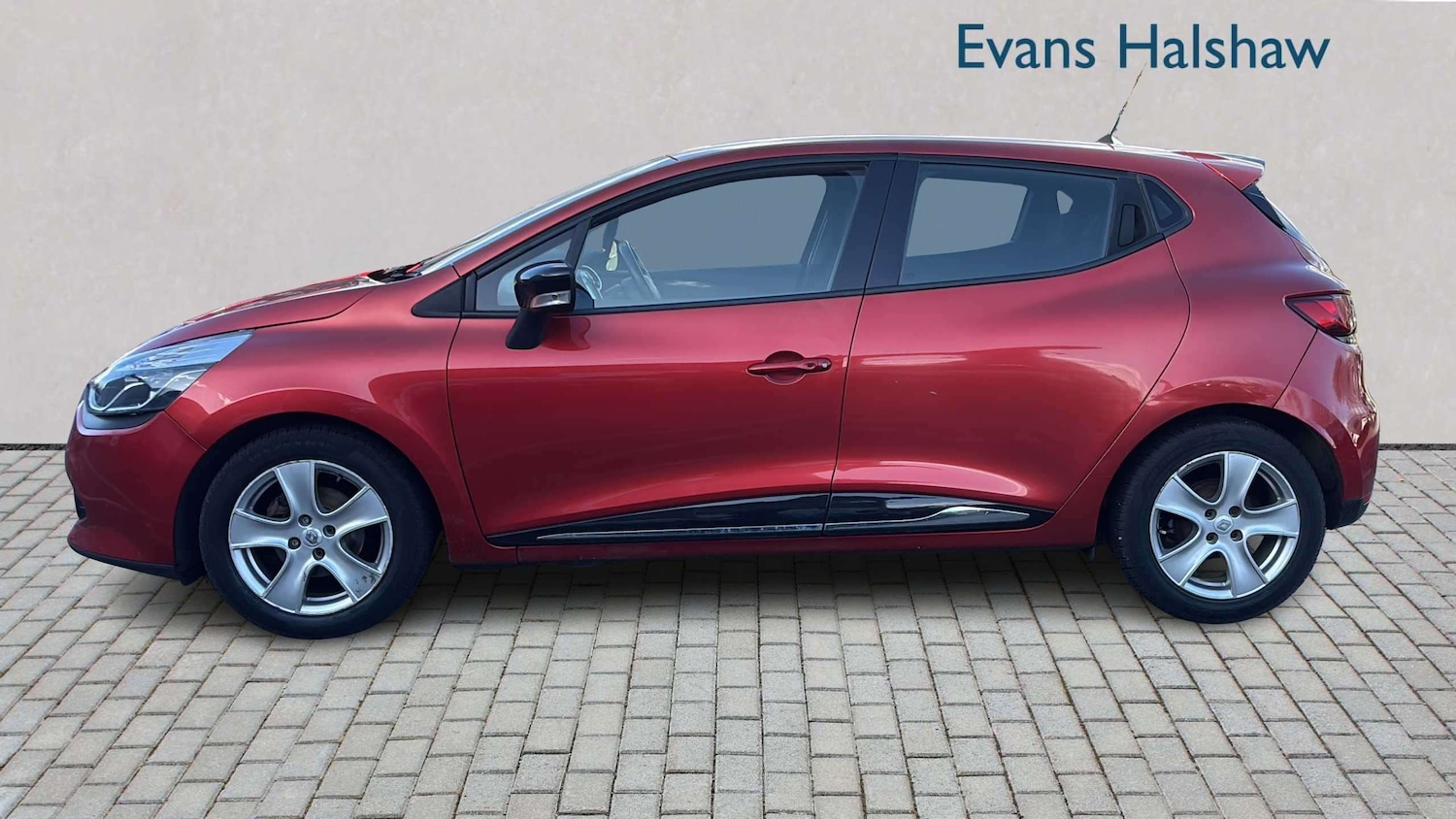 Used Renault Clio for sale - 77706764: Photo 3