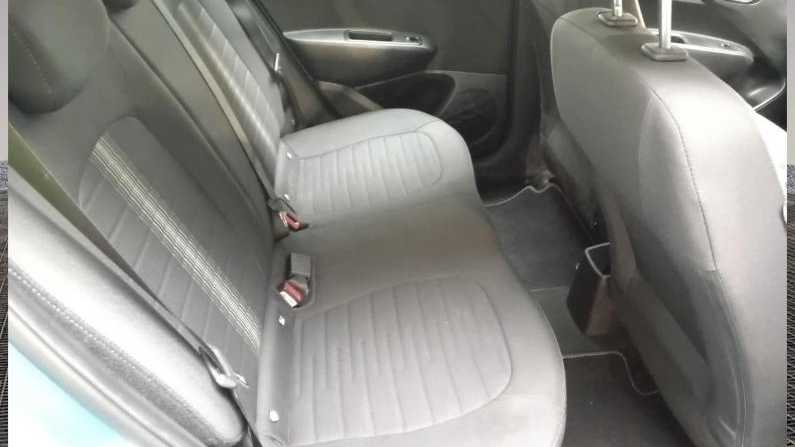 Used Hyundai i10 2022 for sale - 76718135: Photo 11