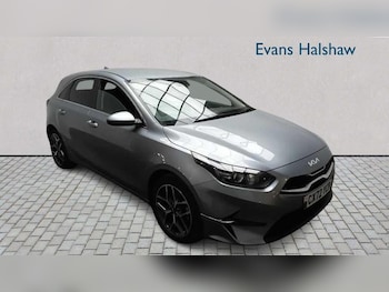 Used Kia Ceed 2022 for sale - 77308525: Photo