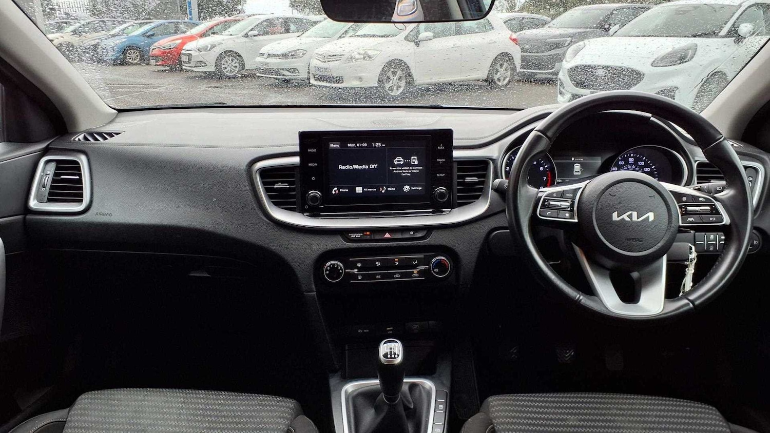 Used Kia XCeed 2023 for sale - 76515651: Photo 7