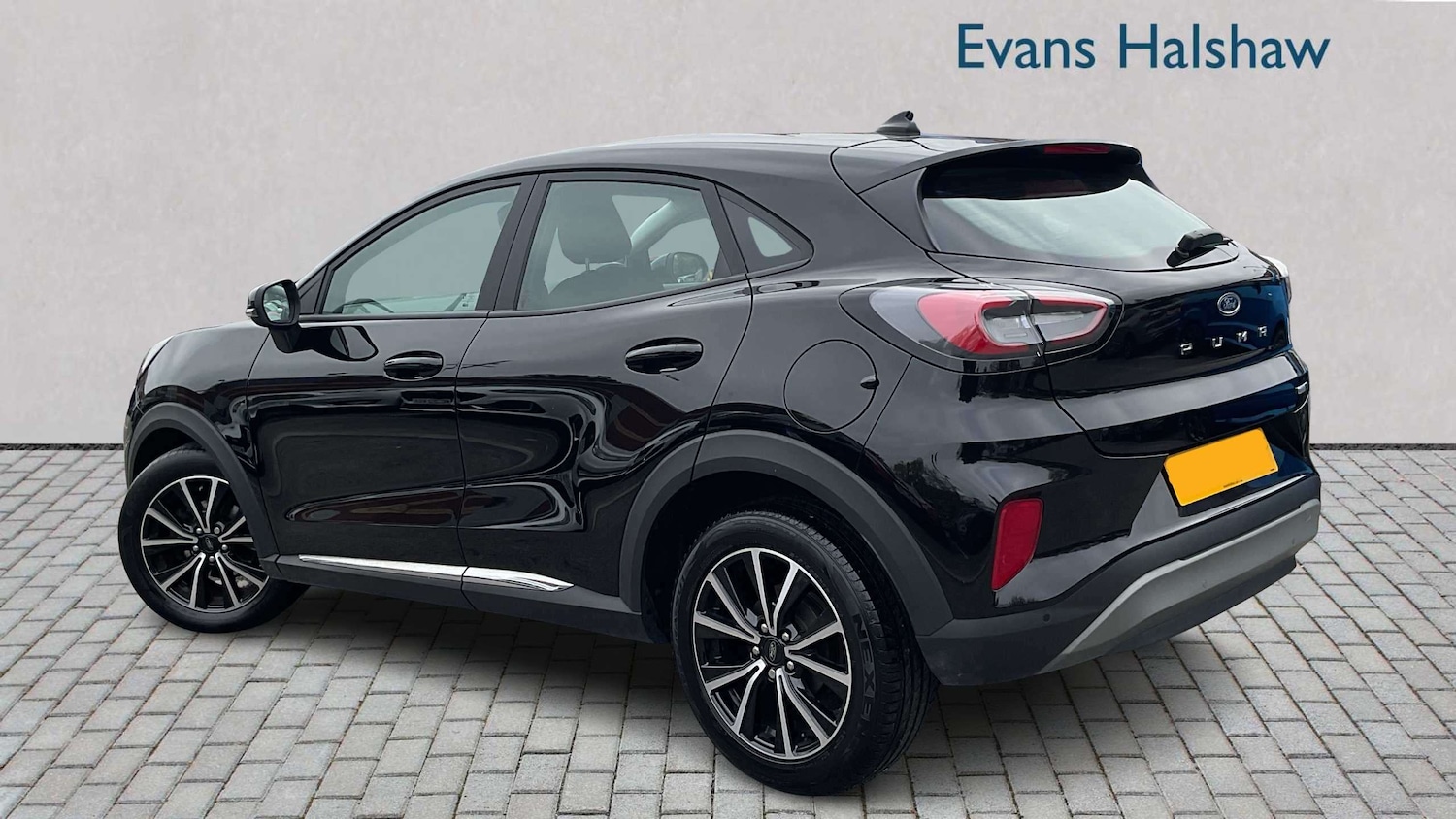 Used Ford Puma 2023 for sale - 76435639: Photo 2