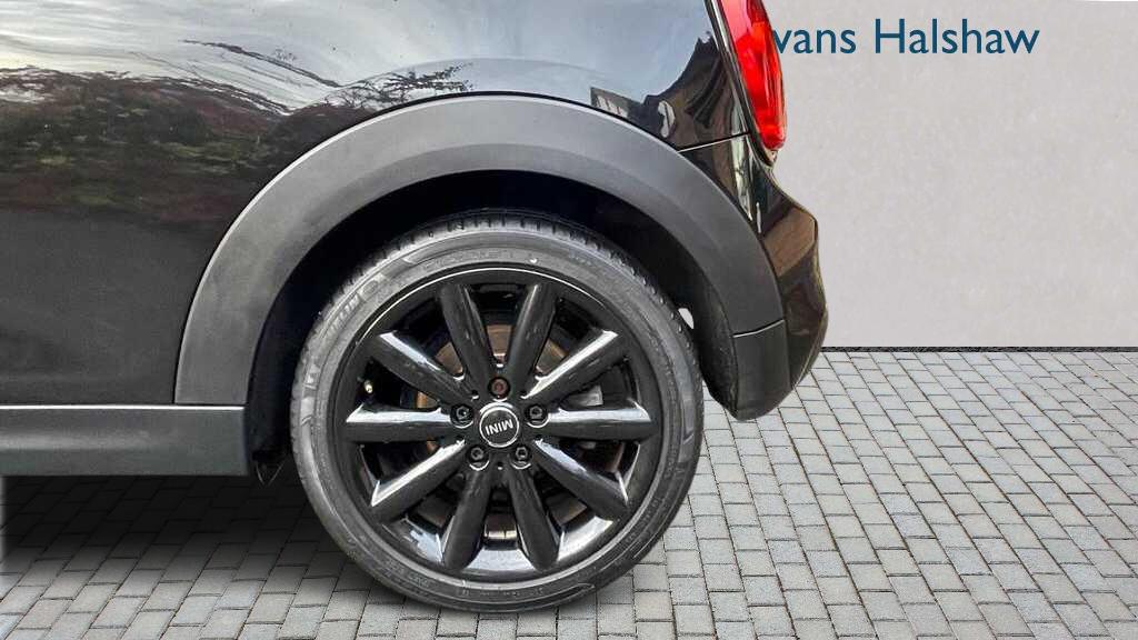 Used MINI Hatch 2017 for sale - 76575970: Photo 9