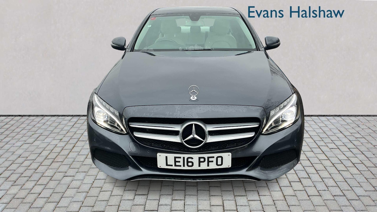 Used Mercedes-Benz C Class 2016 for sale - 77294231: Photo 4